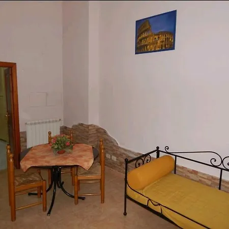 House In The Countryside Of Rome No3